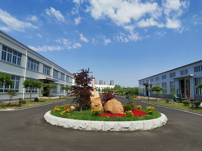 丹东市市长郝建军莅临奥龙集团